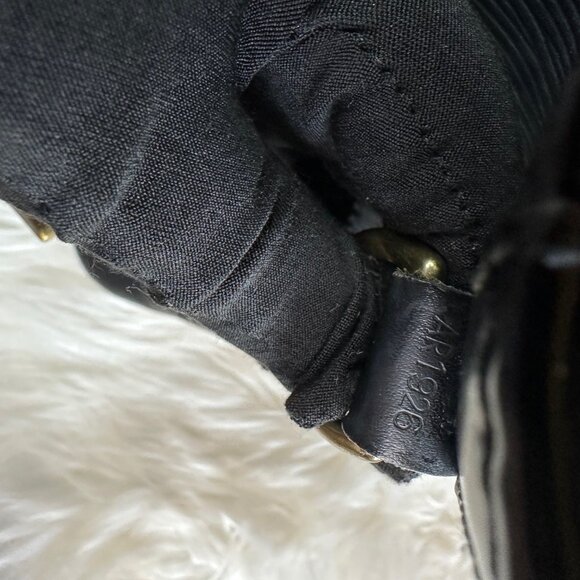 Authentic Louis Vuitton Epi Petit Noe Leather Shoulder Bag - Picture 14 of 14